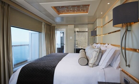 The Haven Deluxe Owner's Suite - Norwegian Bliss